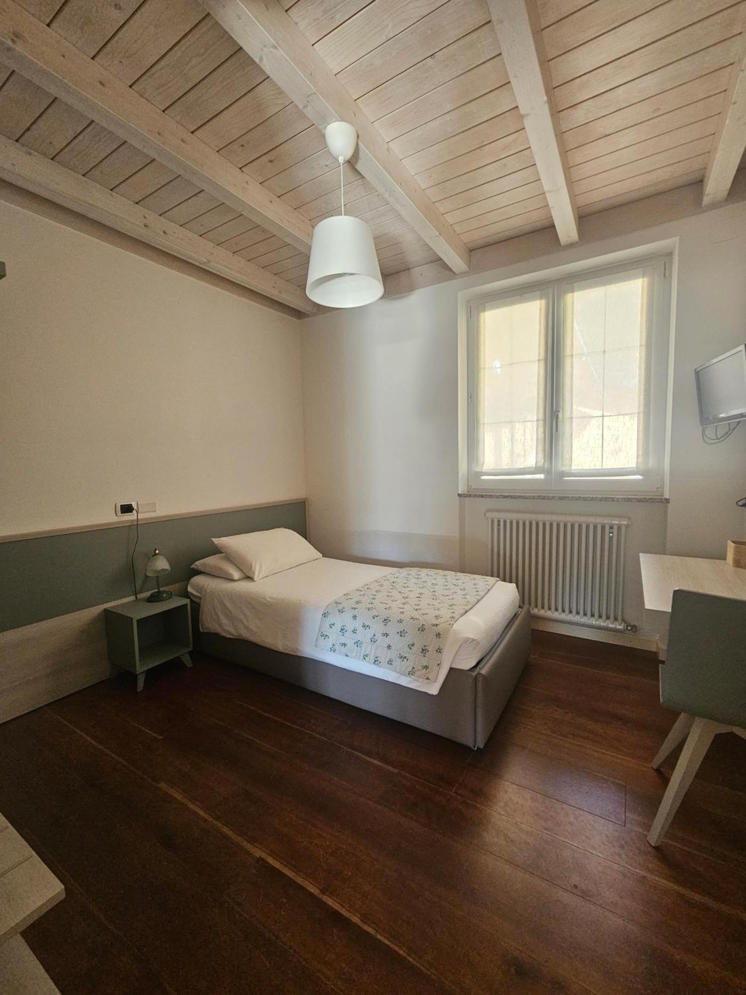 Relais Divino Hotell Ala Exteriör bild